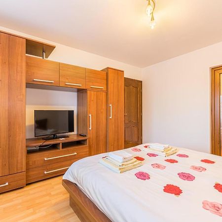Săcele Casa Davidヴィラ エクステリア 写真