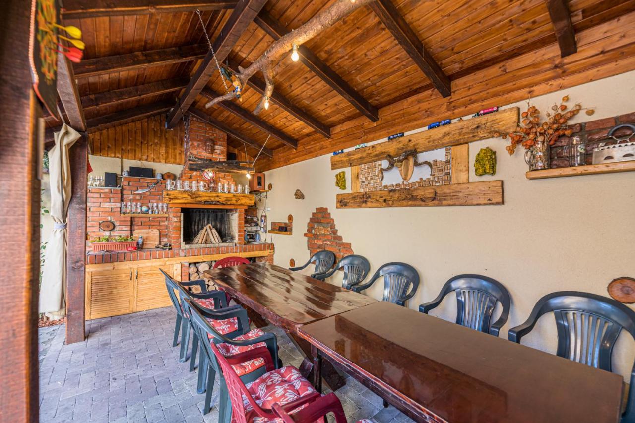 Săcele Casa Davidヴィラ エクステリア 写真