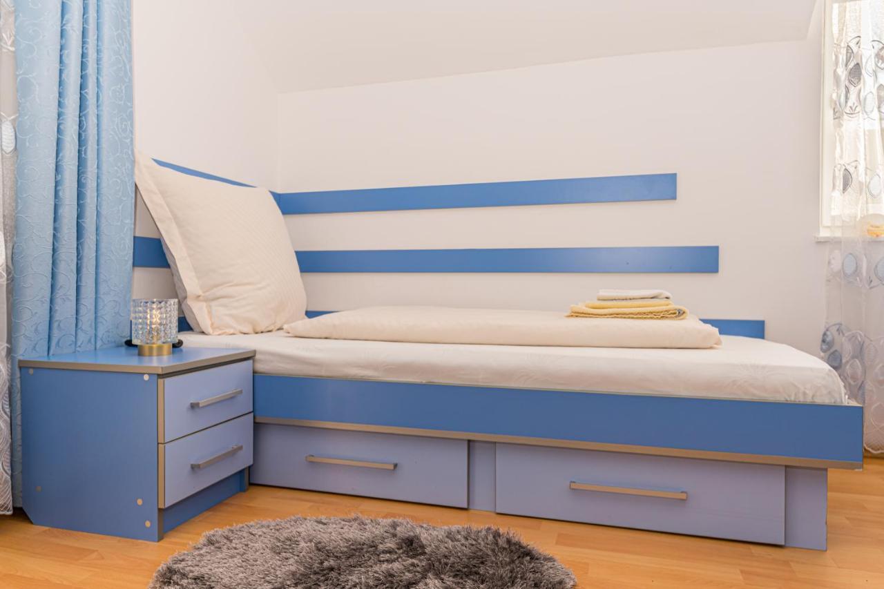 Săcele Casa Davidヴィラ エクステリア 写真