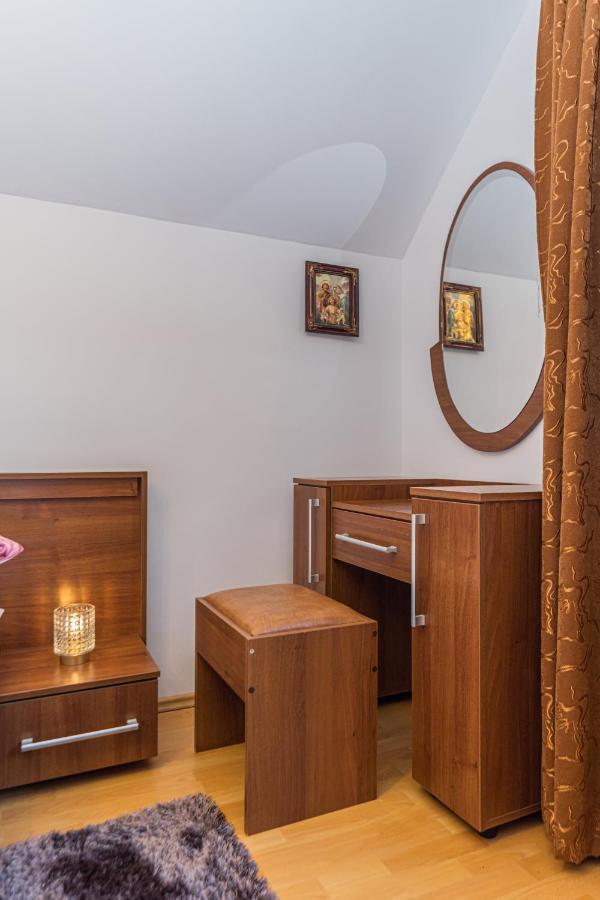Săcele Casa Davidヴィラ エクステリア 写真