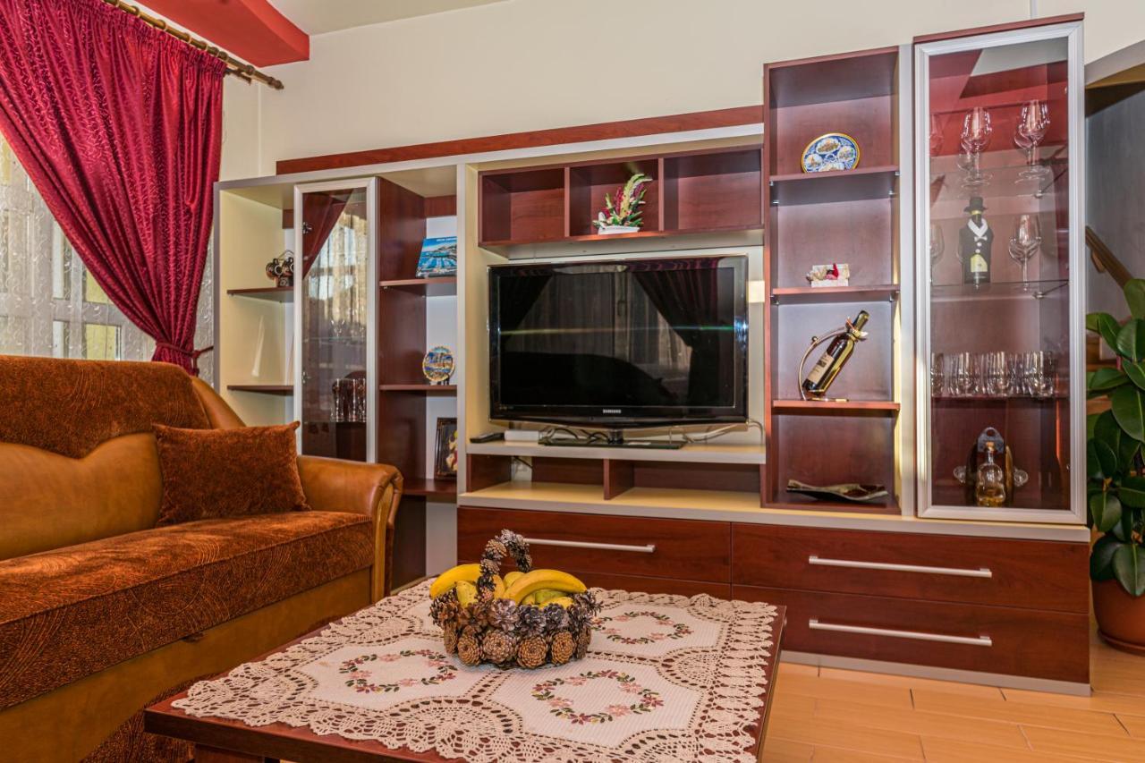Săcele Casa Davidヴィラ エクステリア 写真